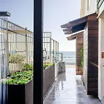Beach Terrace 